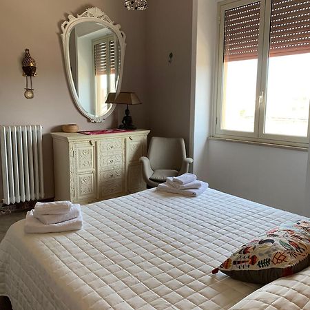 Ferienwohnung Interno8 A Due Passi Dal Mare Trapani Exterior foto