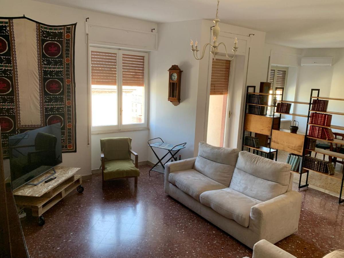 Ferienwohnung Interno8 A Due Passi Dal Mare Trapani Exterior foto