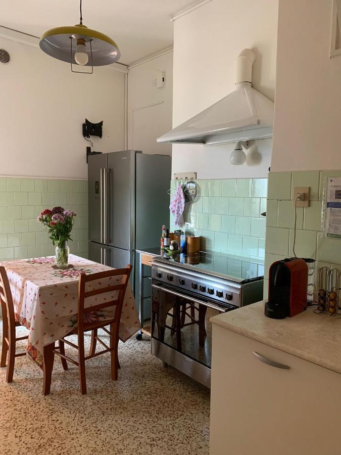 Ferienwohnung Interno8 A Due Passi Dal Mare Trapani Exterior foto